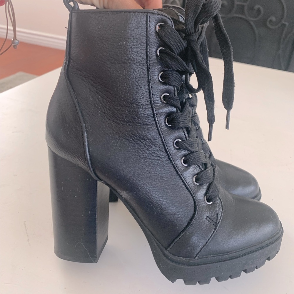 Steve Madden Laurie Boots